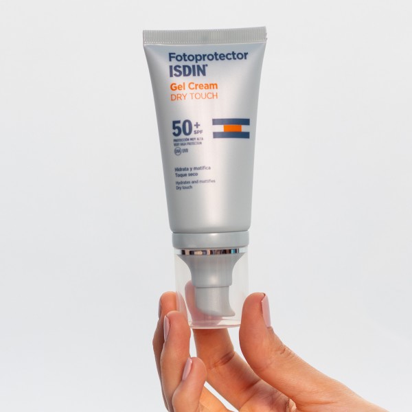 Isdin Fotoprotector SPF 50+ Gel Crema Dry Touch 50ml.